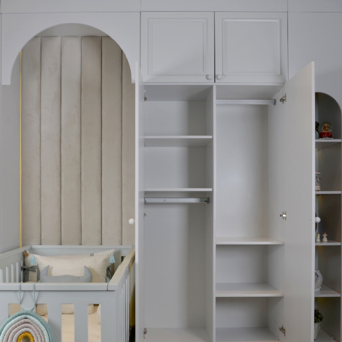 NEWBURY ORTASI PANOLU VE NİŞLİ DOLAP13